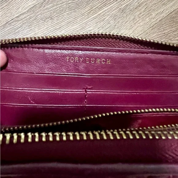 Tory Burch Burgundy Quilted Wallet - Picture 6 of 9